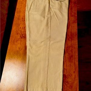 Women’s Capri pants